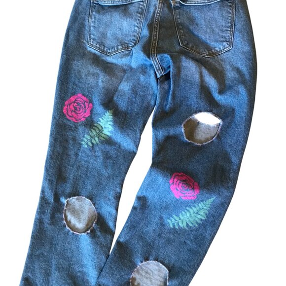 Upcycled Distressed Universal Thread Jeans w/Cutouts, Embellished Pants 6 Junior - Picture 13 of 13